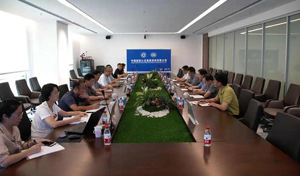 深圳海关工业品检测技术中心闫杰主任一行到访中检集团深圳公司进行业务互换
